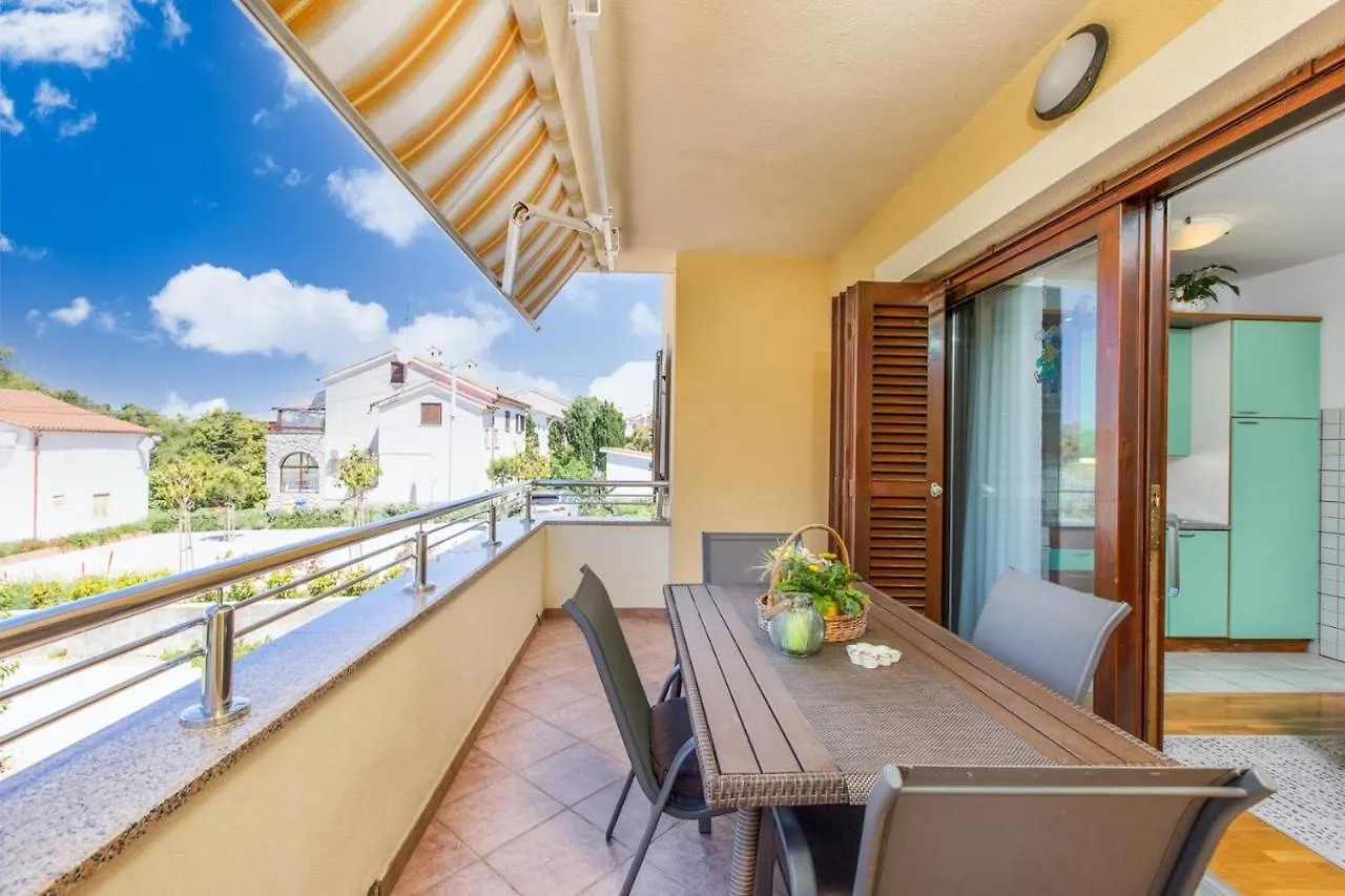 Apartment Jasna Punat