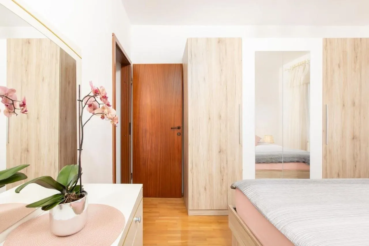 Apartment Jasna Punat 0*,